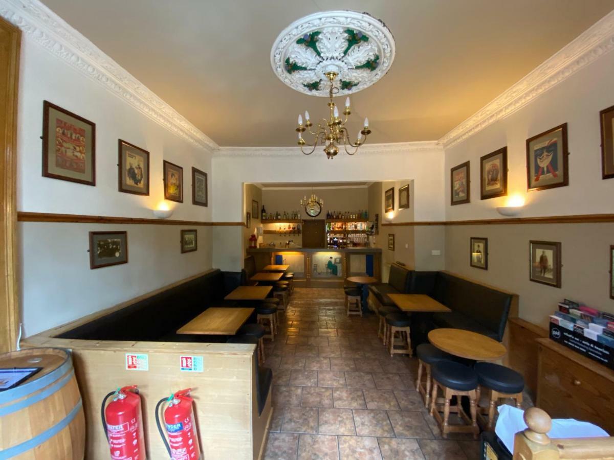 Auld Mill House Hotel Dunfermline Ngoại thất bức ảnh